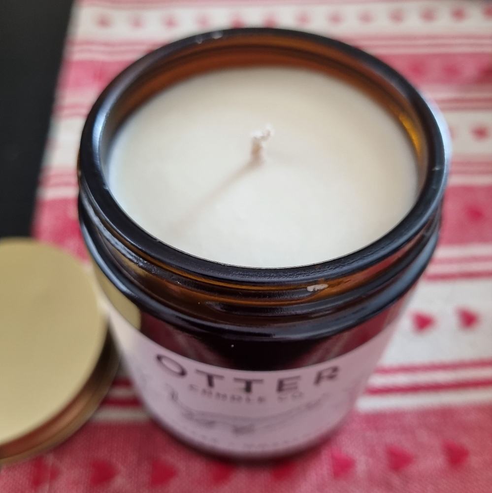 Otter candle co coffee and hazelnut jar candle - Picture 2 of 3